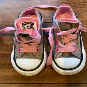 Baby Converse 💗